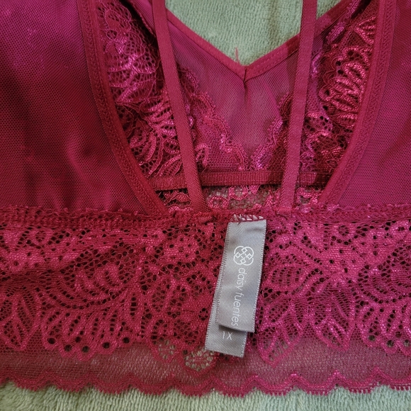 Daisy Fuentes Burgundy Lace Bralette 1X - Picture 6 of 7
